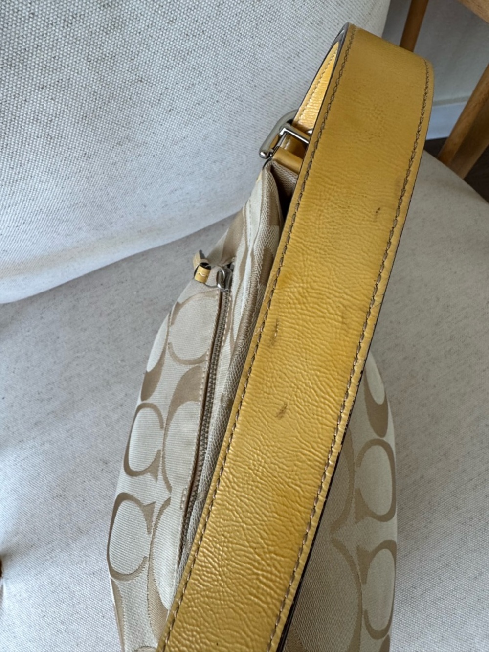 Coach Y2K Carly Signature Hobo Tan Yellow Shoulder Handbag Purse #F15067 Vintage - Picture 13 of 17